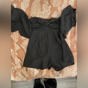 Flowy romper from France - fits well, sleeveless